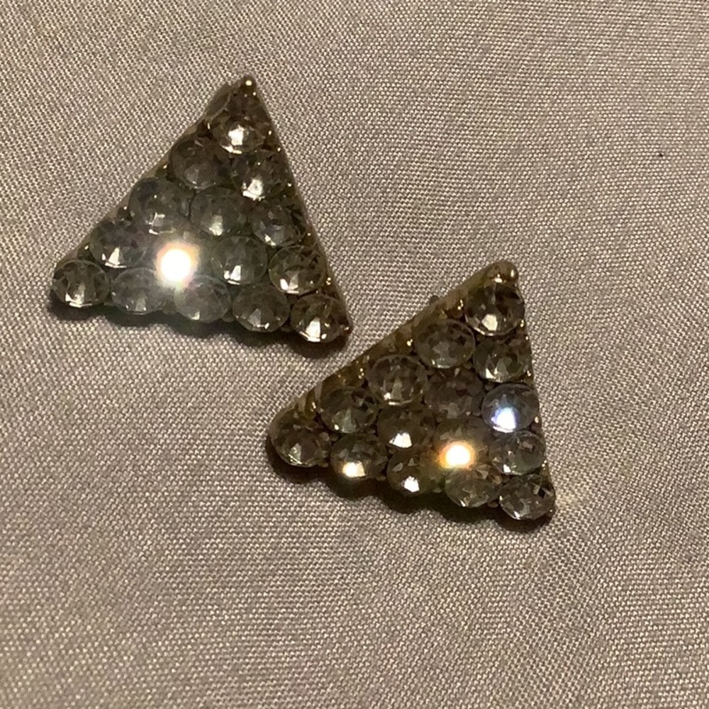 🌹Trillion rhinestone earrings large studs pierced